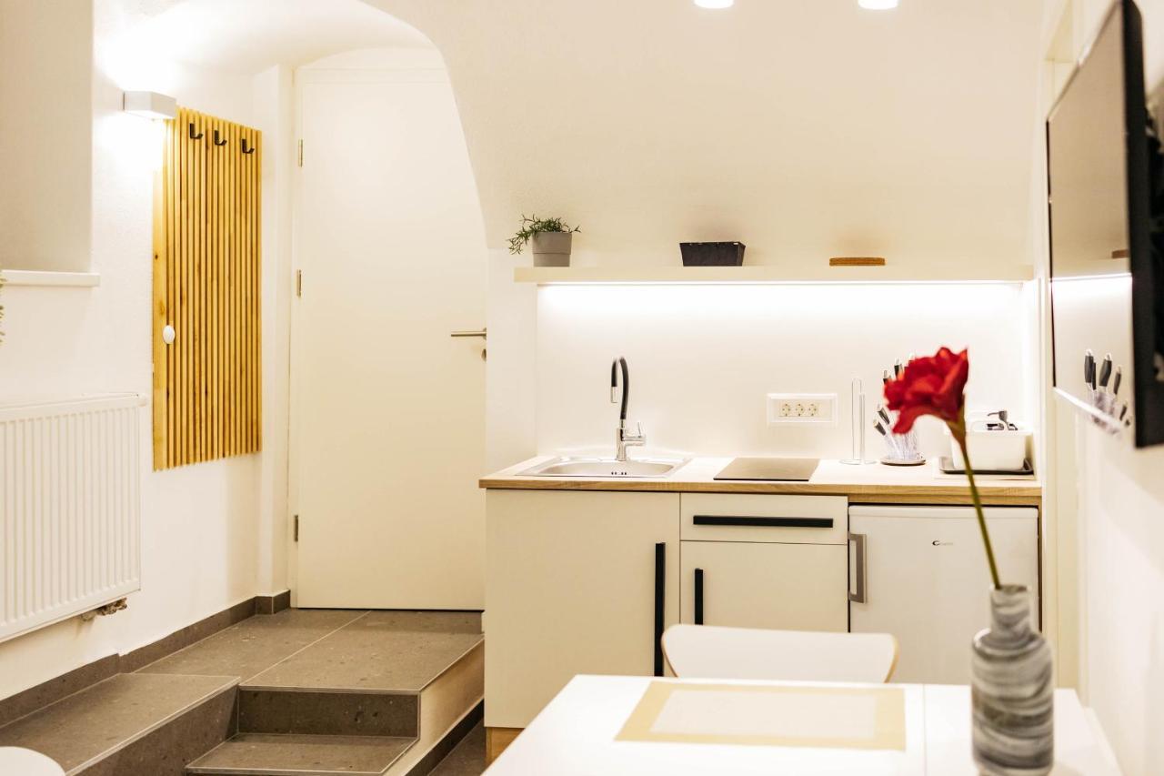 Vila Jakopic Apartments リュブリャナ エクステリア 写真