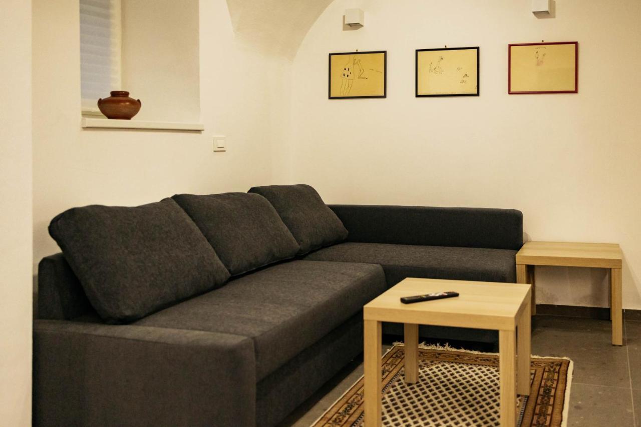 Vila Jakopic Apartments リュブリャナ エクステリア 写真