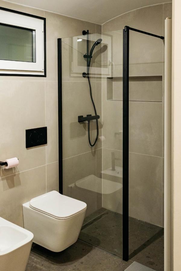 Vila Jakopic Apartments リュブリャナ エクステリア 写真