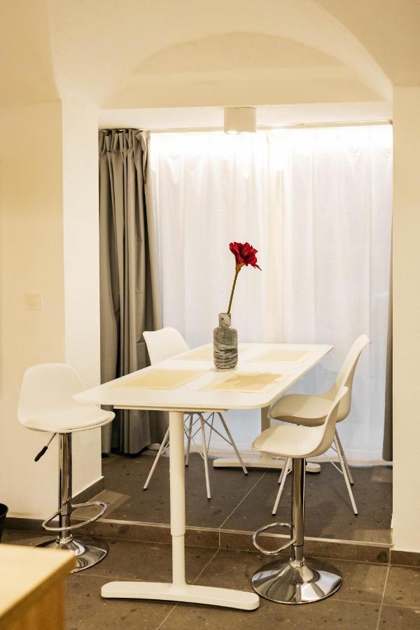 Vila Jakopic Apartments リュブリャナ エクステリア 写真